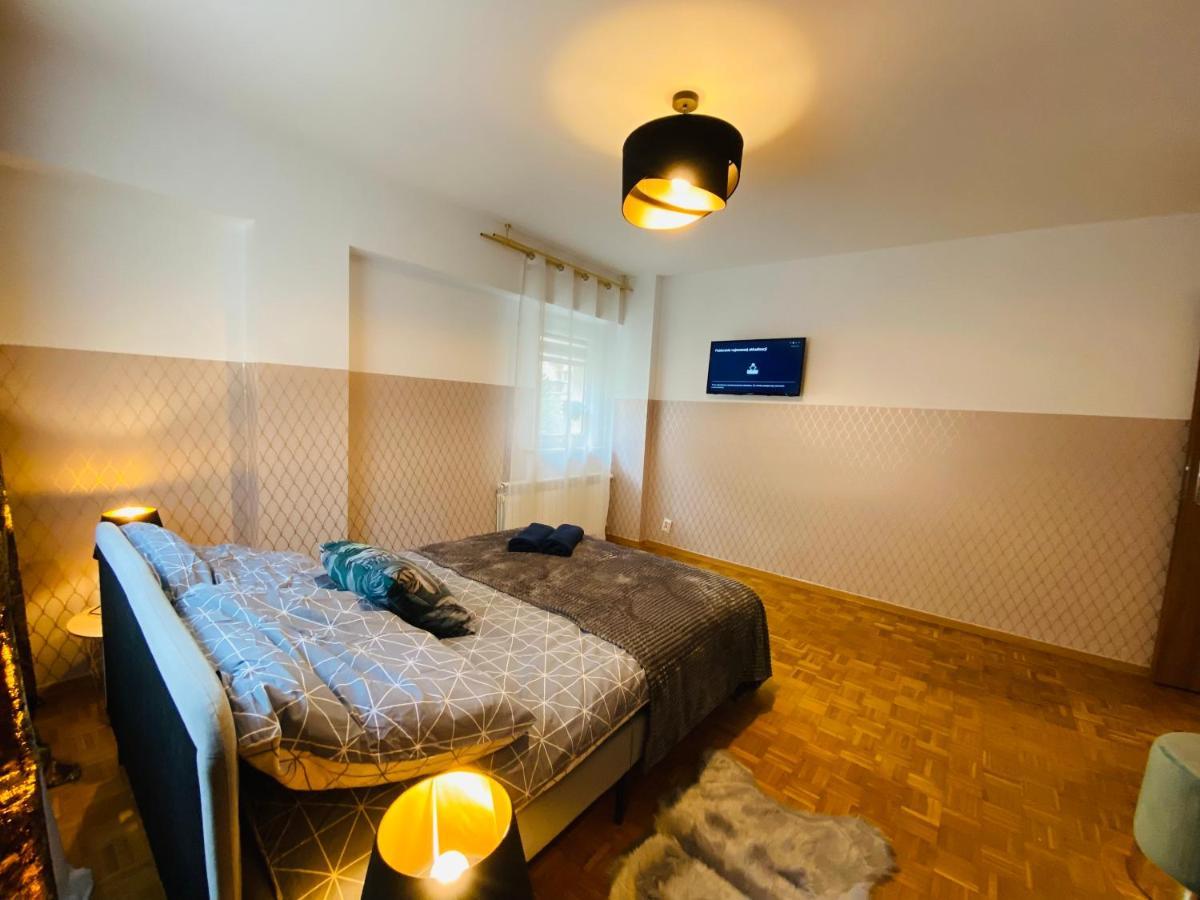Clicktheflat Solidarnosci City Center Apart Rooms วอร์ซอ ภายนอก รูปภาพ